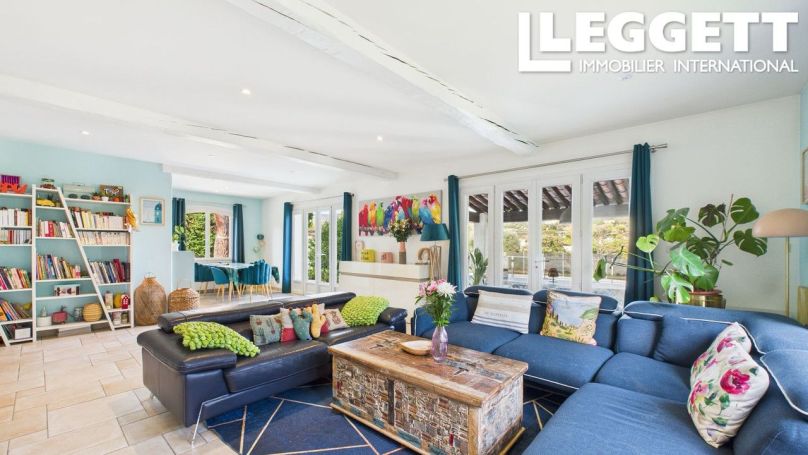 A vendre MAISON  7 PIECES 200 M2  LE ROURET