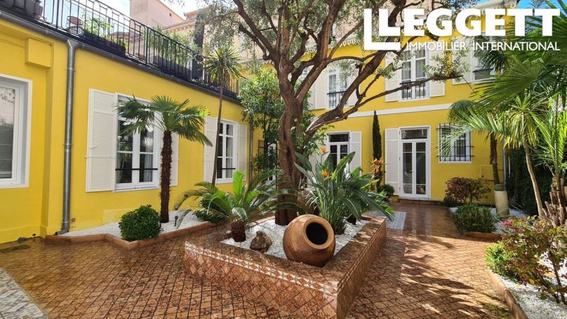 A vendre MAISON  4 PIECES 132 M2 BORD DE MER CANNES