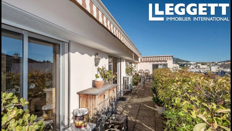A louer APPARTEMENT T6 155 M2 TERRASSE BORD DE MER NICE