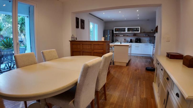 A louer MAISON  5 PIECES 170 M2 BORD DE MER SAUSSET LES PINS