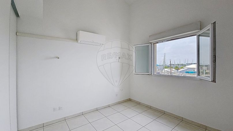 A louer APPARTEMENT DUPLEX T3 78 M2 TERRASSE BORD DE MER CANET EN ROUSSILLON