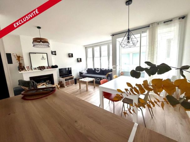 A louer APPARTEMENT T2 52 M2 TERRASSE BORD DE MER LES SABLES D OLONNE