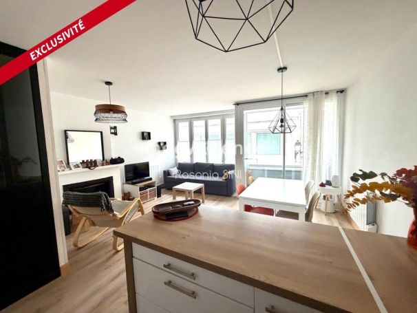 A louer APPARTEMENT T2 52 M2 TERRASSE BORD DE MER LES SABLES D OLONNE