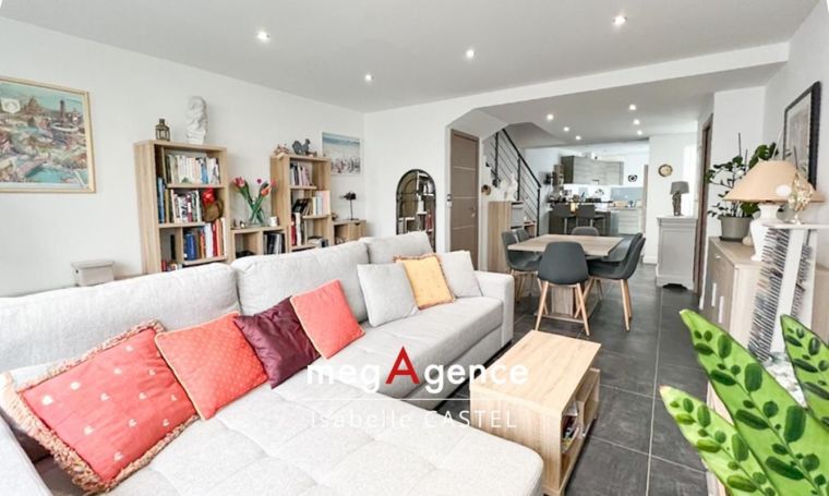 A louer MAISON  DE MAîTRE BORD DE MER LES SABLES D OLONNE