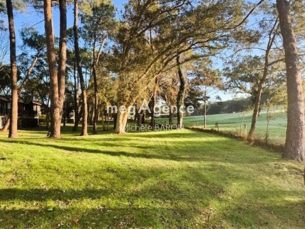 A louer MAISON  DE MAîTRE BORD DE MER MOLIETS ET MAA