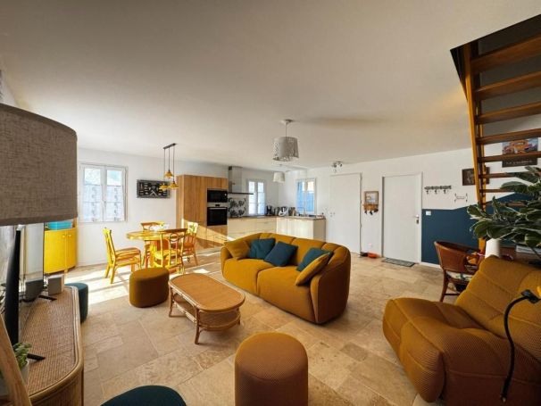 A louer MAISON  CONTEMPORAINE BORD DE MER SAINT TROJAN LES BAINS