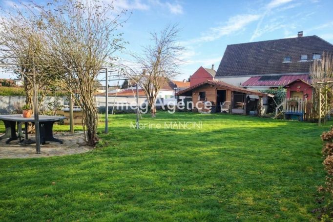 A louer MAISON  DE MAîTRE  HALLENCOURT