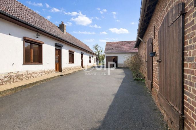 A louer LONGèRE  5 PIECES 96 M2  ESTREES LES CRECY