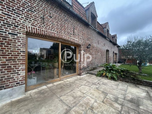 A louer APPARTEMENT  260 M2  BILLY BERCLAU