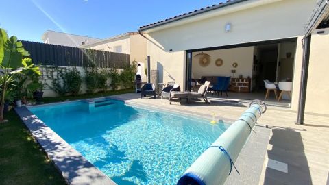 A louer MAISON CONTEMPORAINE NISSAN LEZ ENSERUNE