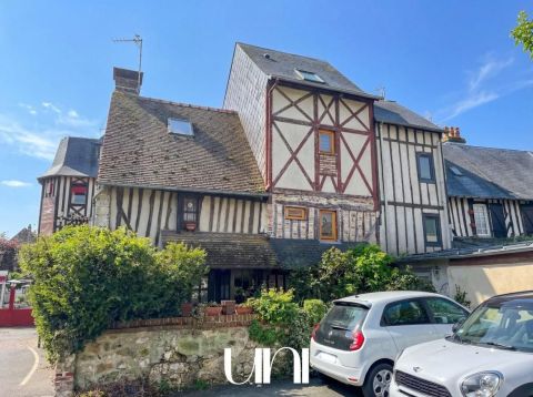 A louer MAISON DE MAîTRE BORD DE MER TOUQUES