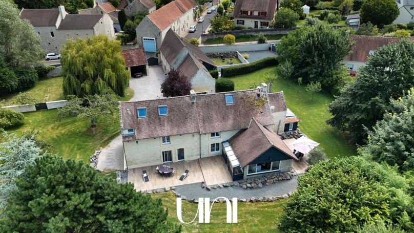 A louer LONGèRE  13 PIECES 500 M2  REVIERS