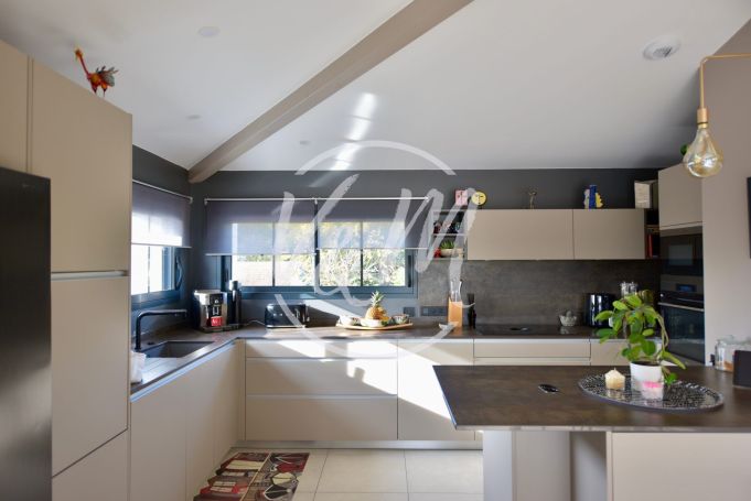 A vendre maison d'architecte 6 PIECES 170 M&sup2; piscine Lanton