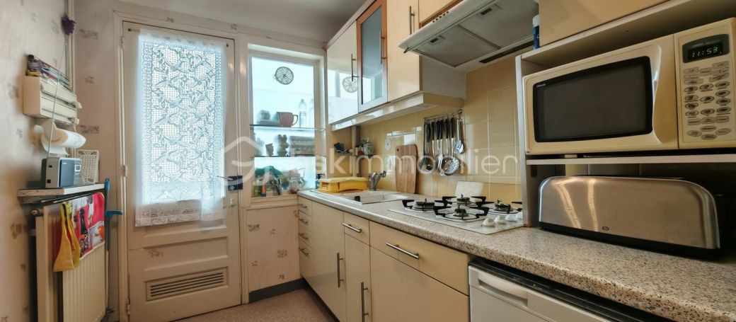 A louer APPARTEMENT T3 61 M2  PAU