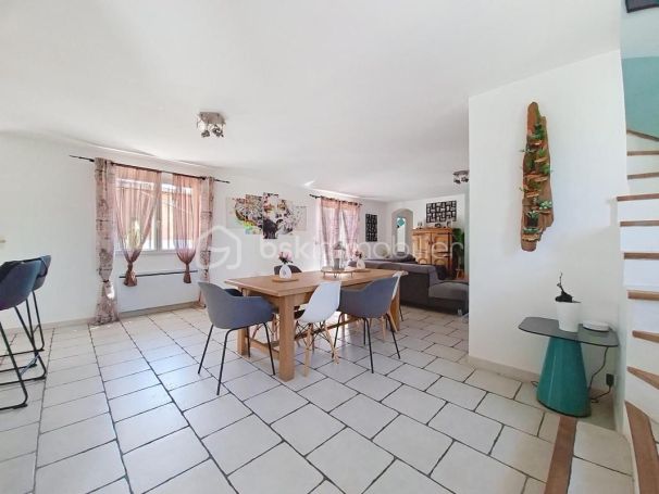 A louer MAISON  CONTEMPORAINE  MALLEMORT