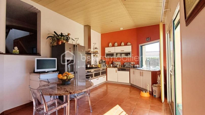 A louer MAISON  CONTEMPORAINE BORD DE MER CHATEAU D OLONNE