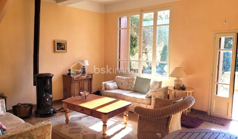 A louer MAISON  DE MAîTRE  SALLES D AUDE