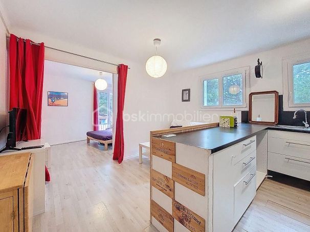 A louer APPARTEMENT T2 36 M2 PLAGE à PIED LA SEYNE SUR MER