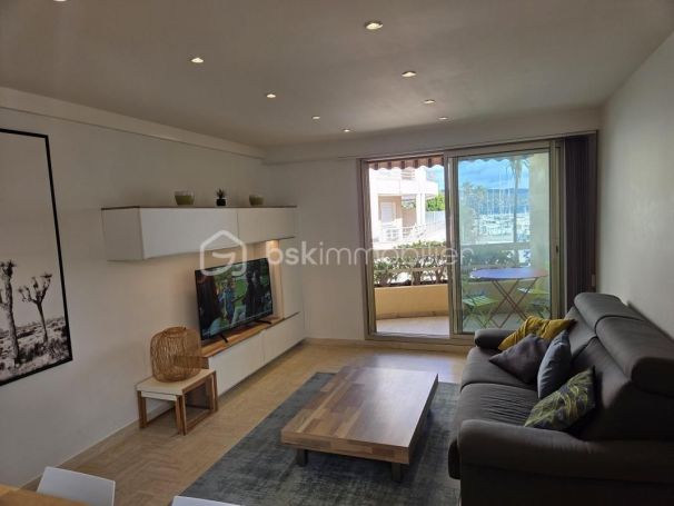 A louer APPARTEMENT T2 39 M2 TERRASSE VUE MER CAVALAIRE SUR MER