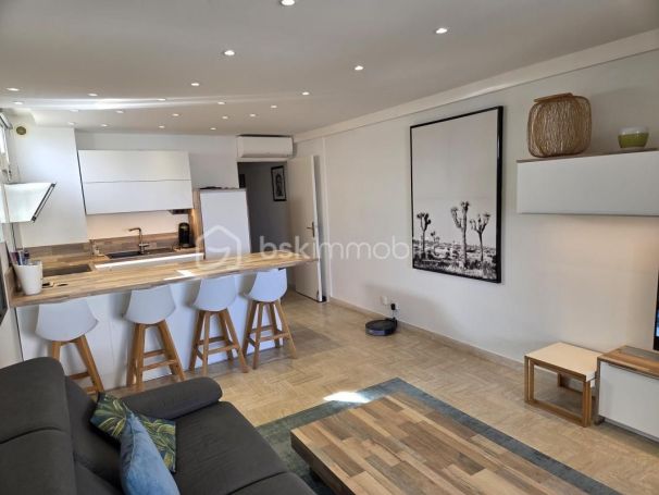 A louer APPARTEMENT T2 39 M2 TERRASSE VUE MER CAVALAIRE SUR MER