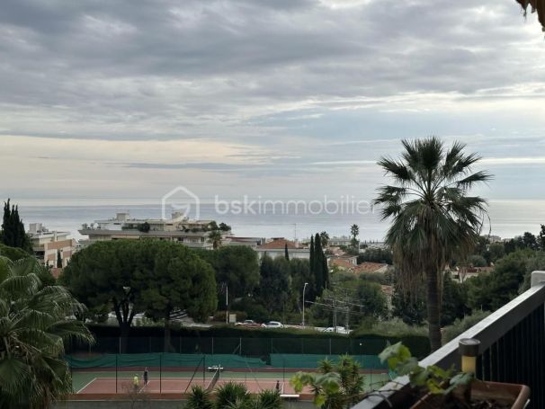 A louer APPARTEMENT DE PRESTIGE T4 74 M2 TERRASSE VUE MER NICE