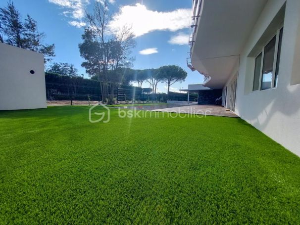 A louer APPARTEMENT T2 33 M2 TERRASSE BORD DE MER AGDE