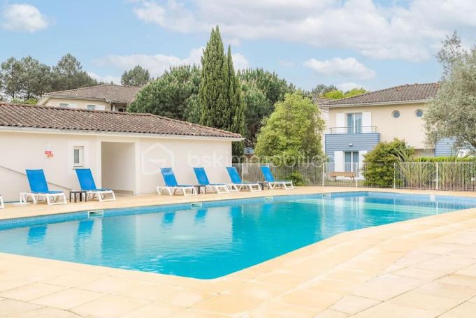 A louer APPARTEMENT T3 54 M2  SAINT JEAN D ILLAC