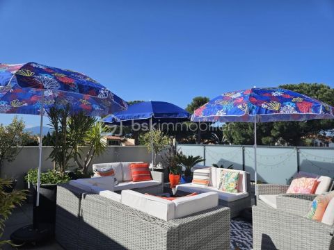 A louer MAISON  6 PIECES 108 M2 BORD DE MER SAINT CYPRIEN