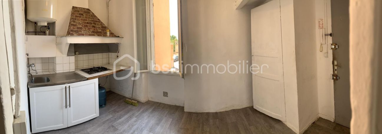 A louer APPARTEMENT T2 32 M2 BORD DE MER TOULON