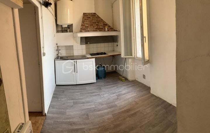 A louer APPARTEMENT T2 32 M2 BORD DE MER TOULON