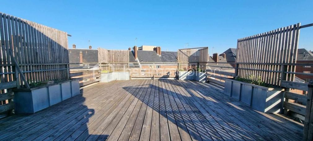 A louer LOFT DUPLEX T4 164 M2 TERRASSE  AMIENS