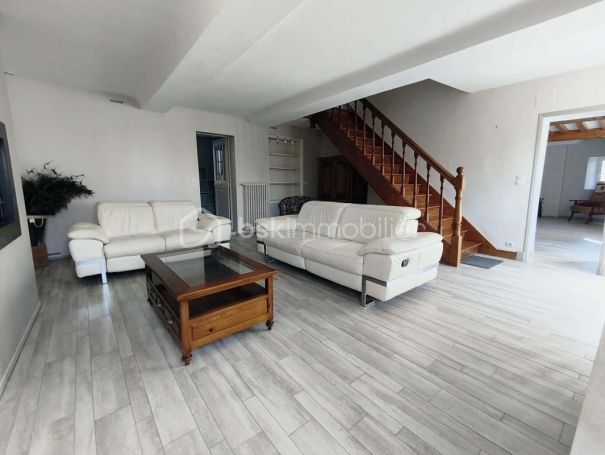 A vendre MAISON  DE MAîTRE  AMAYE SUR ORNE