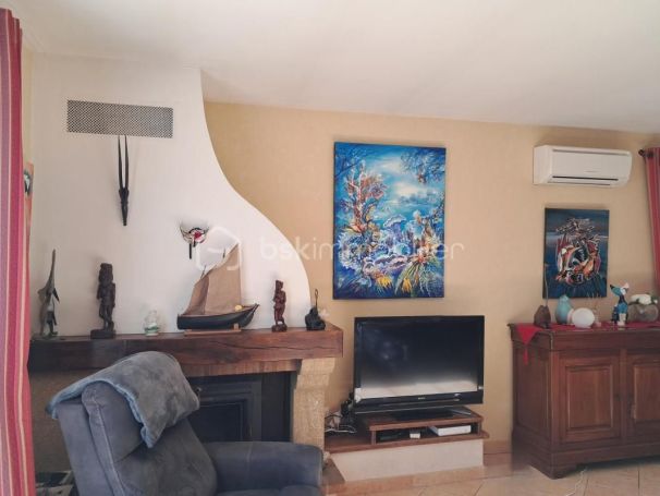 A louer MAISON  6 PIECES 180 M2  MARAUSSAN