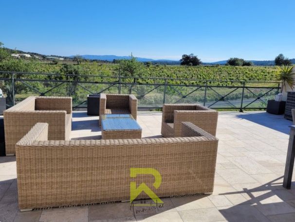 A louer MAISON  5 PIECES 170 M2 BORD DE MER NARBONNE