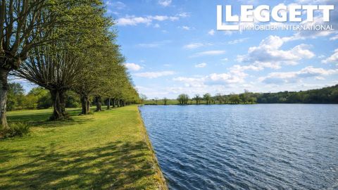 A vendre TERRAIN 190 000 M2  FALAISE