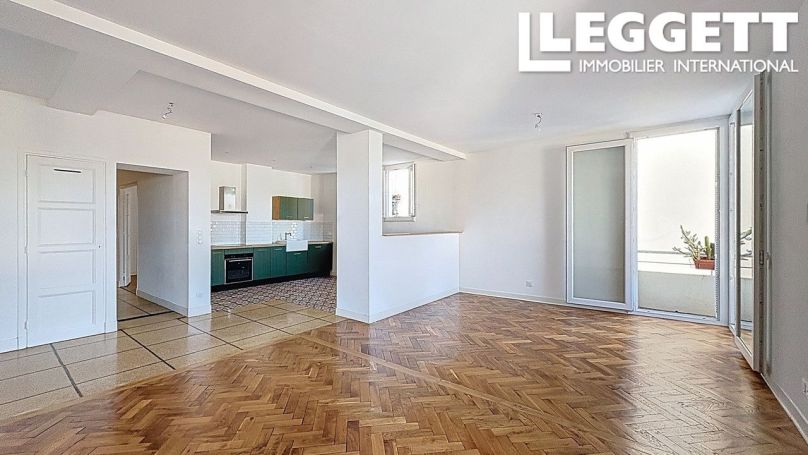 A louer APPARTEMENT T4 100 M2 BORD DE MER NICE