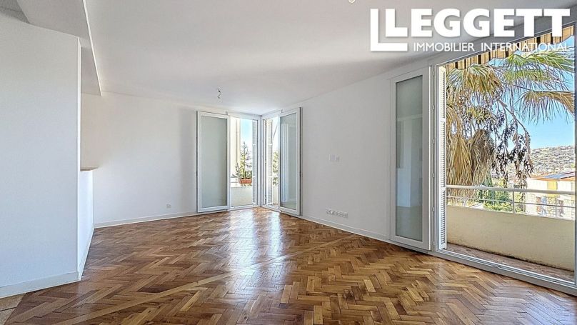 A louer APPARTEMENT T4 100 M2 BORD DE MER NICE