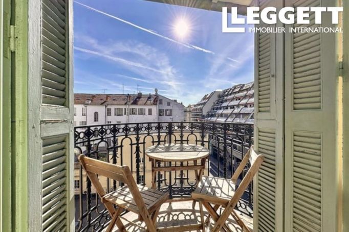 A louer APPARTEMENT T3 82 M2 BORD DE MER NICE