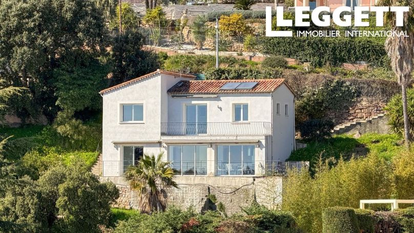 A vendre MAISON  4 PIECES 103 M2 VUE MER MANDELIEU LA NAPOULE