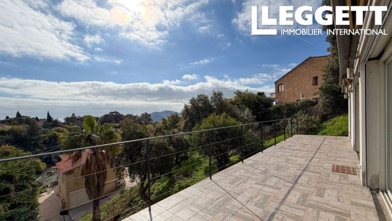 A vendre MAISON  4 PIECES 103 M2 VUE MER MANDELIEU LA NAPOULE