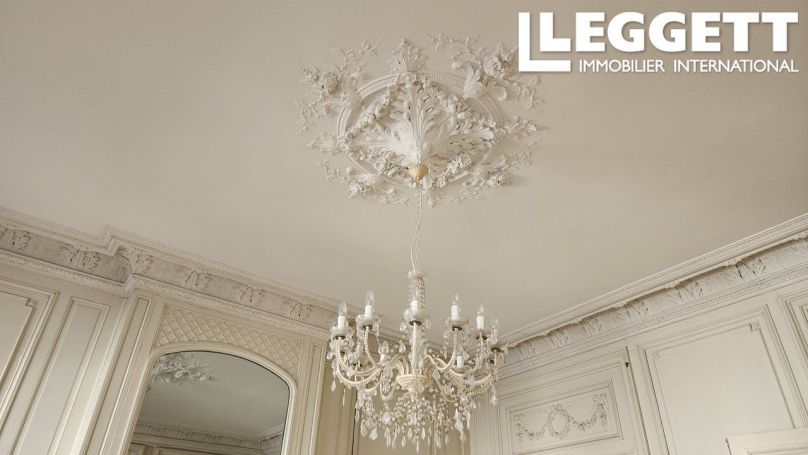 A louer APPARTEMENT T4 148 M2  BORDEAUX