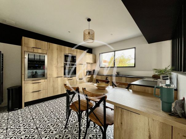 A vendre superbe VILLA contemporaine 4 PIECES 130 m&sup2; plain-pied  Audenge