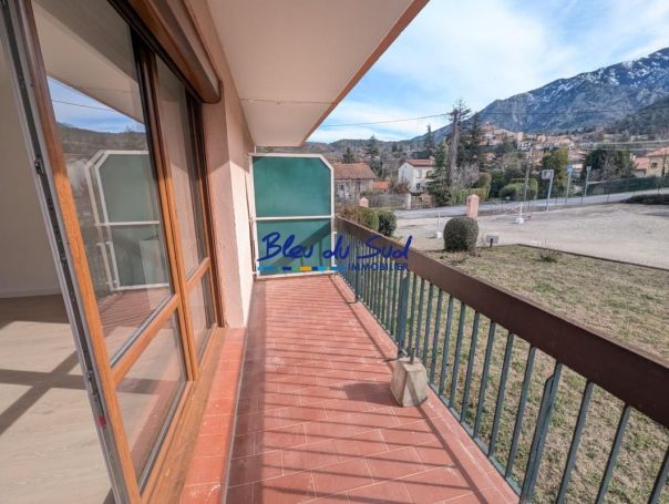 A louer APPARTEMENT T3 45 M2  VERNET LES BAINS