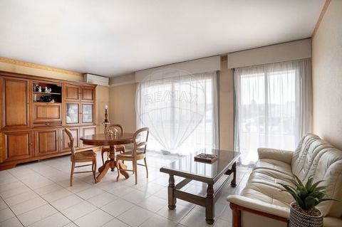 A louer APPARTEMENT T4 85 M2 BORD DE MER LA SEYNE SUR MER