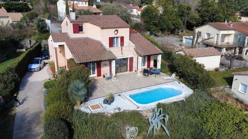 A louer MAISON  D'ARCHITECTE  ANDUZE