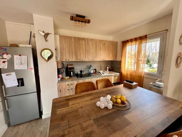 A louer APPARTEMENT T2 40 M2 TERRASSE BORD DE MER FREJUS