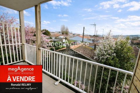 A louer STUDIO  21 M2 BORD DE MER LES SABLES D OLONNE