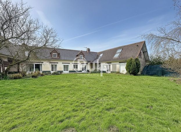 A louer LONGèRE 11 PIECES 221 M2 HESDIN