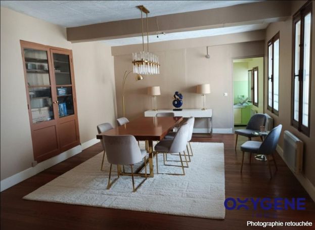 A louer APPARTEMENT T4 128 M2  CERET