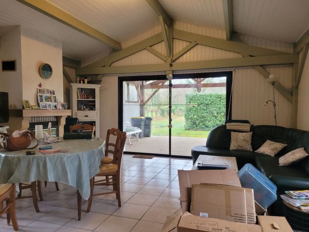 A vendre MAISON  5 PIECES 111 M2 BORD DE MER LES MATHES